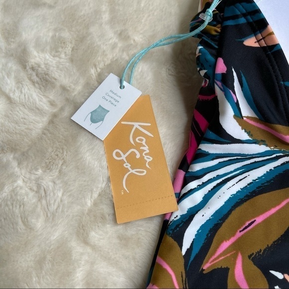 NWT Kona Sol Twist Back Medium Coverage Swimsuit M - Picture 10 of 12